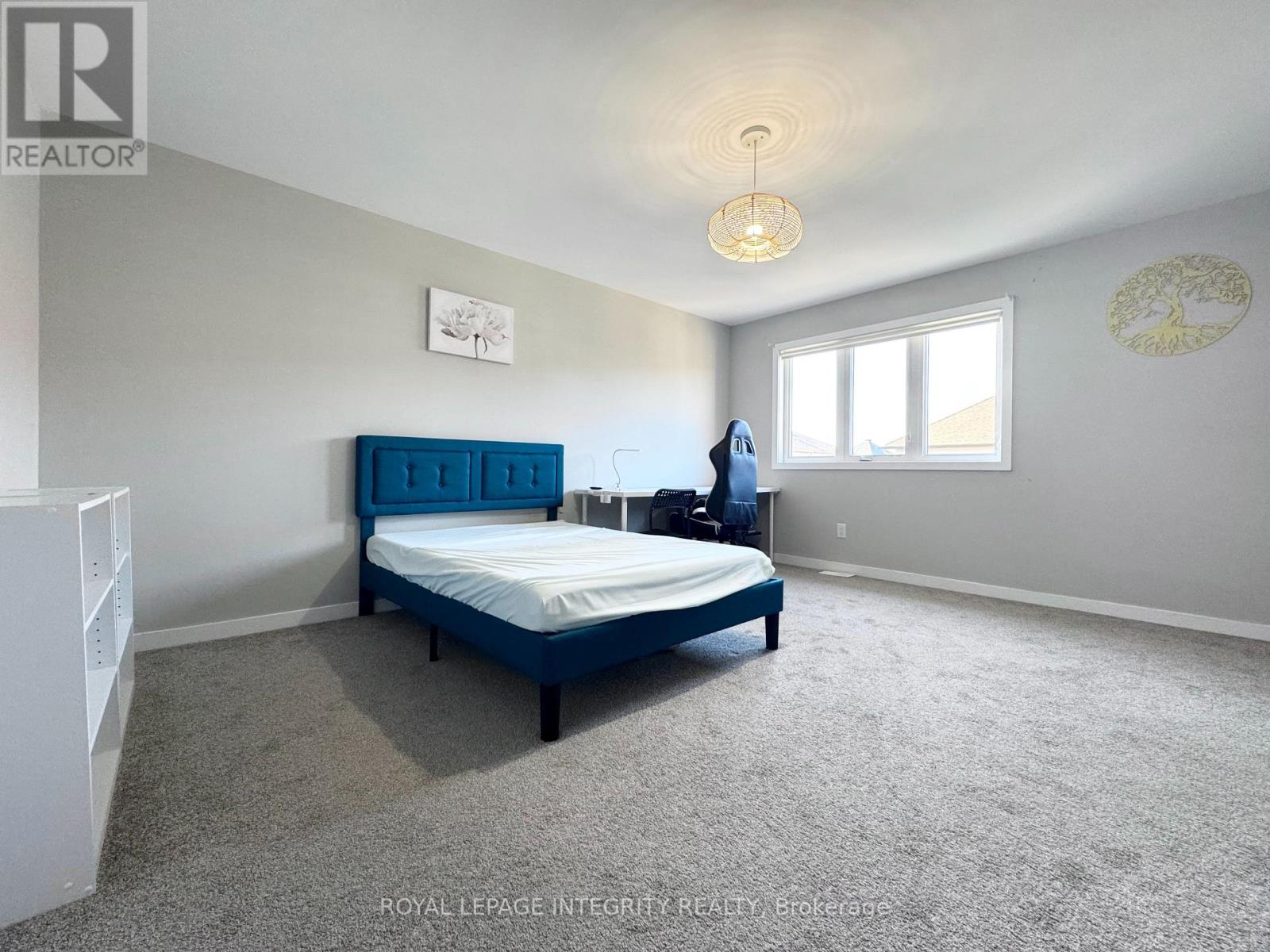 111 Sweetwater Lane, Ottawa, Ontario  K2T 0L1 - Photo 20 - X12439278