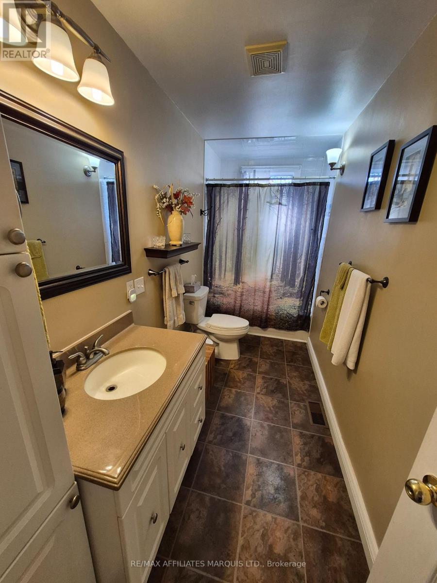 1340 St Michel Avenue, Cornwall, Ontario  K6H 3M6 - Photo 9 - X12439249