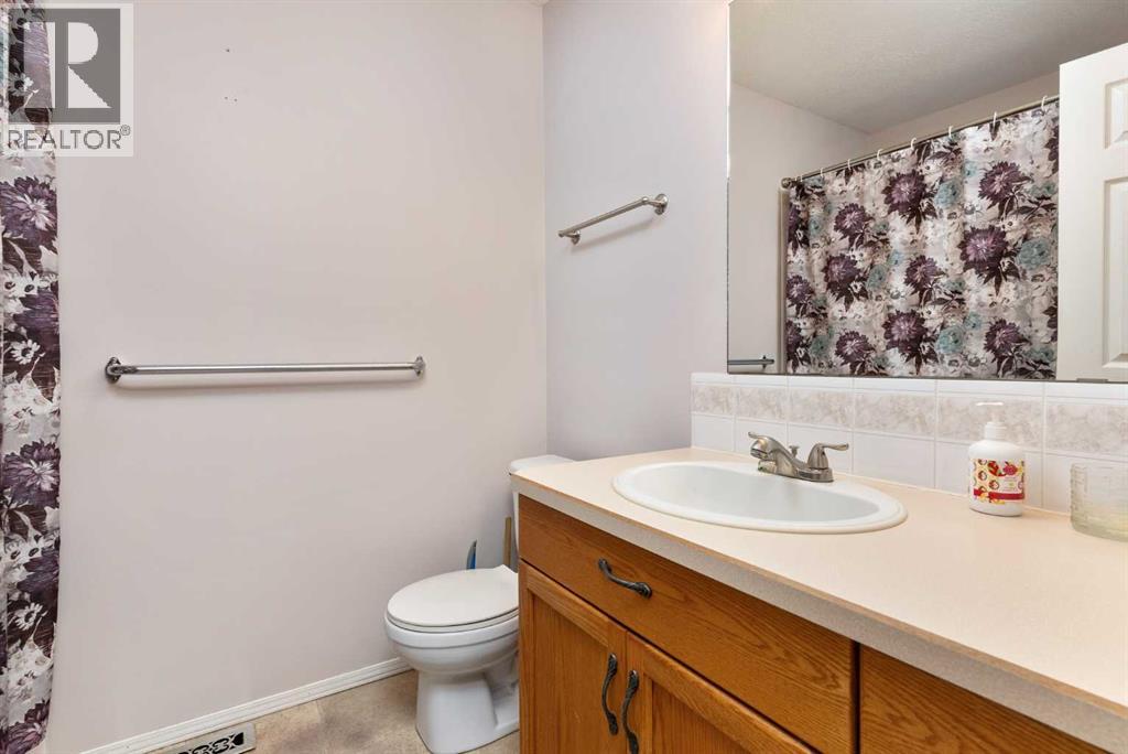 5209a 52 Street, Camrose, Alberta  T4V 1V9 - Photo 14 - A2260333