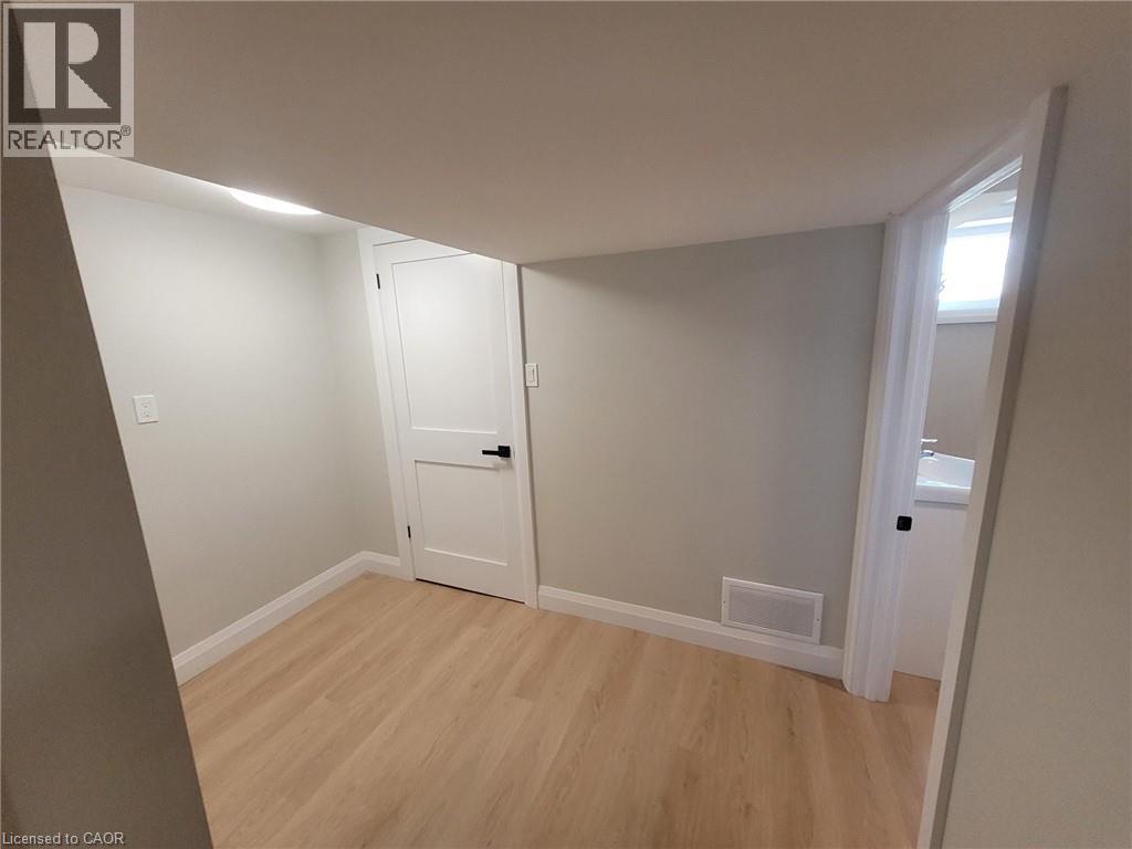 1071 Hwy 8, Stoney Creek, Ontario  L8E 5H8 - Photo 44 - 40752509