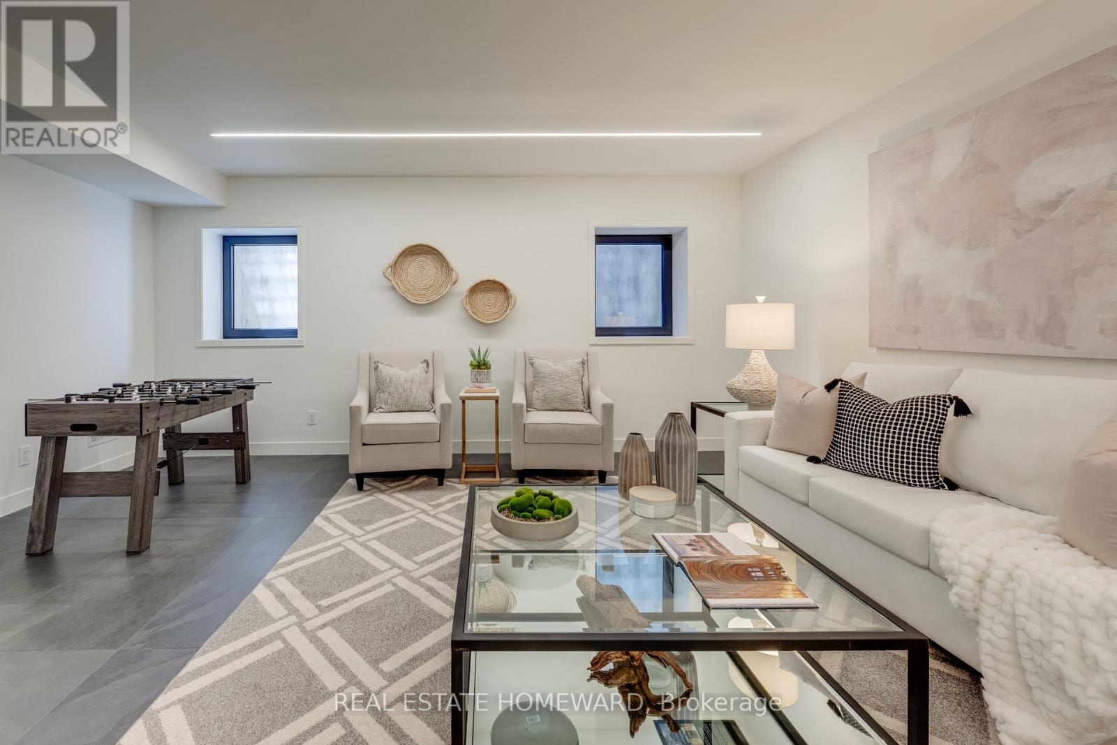 174 Kenilworth Avenue, Toronto, Ontario  M4L 3S6 - Photo 44 - E12376196