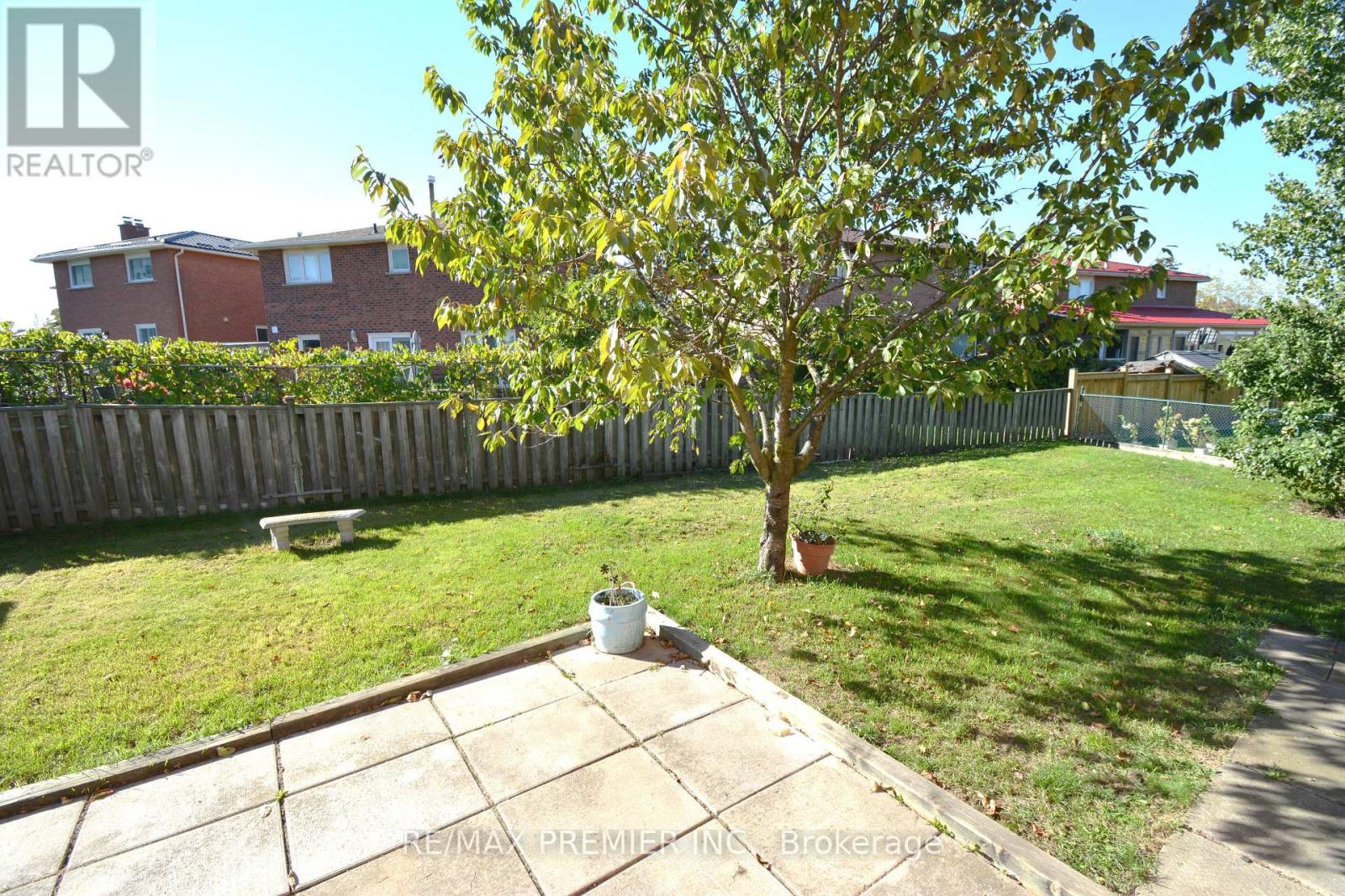 64 Partridge Circle, Vaughan (West Woodbridge), Ontario  L4L 3V9 - Photo 19 - N12436319