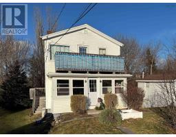 6 Cedar Street
