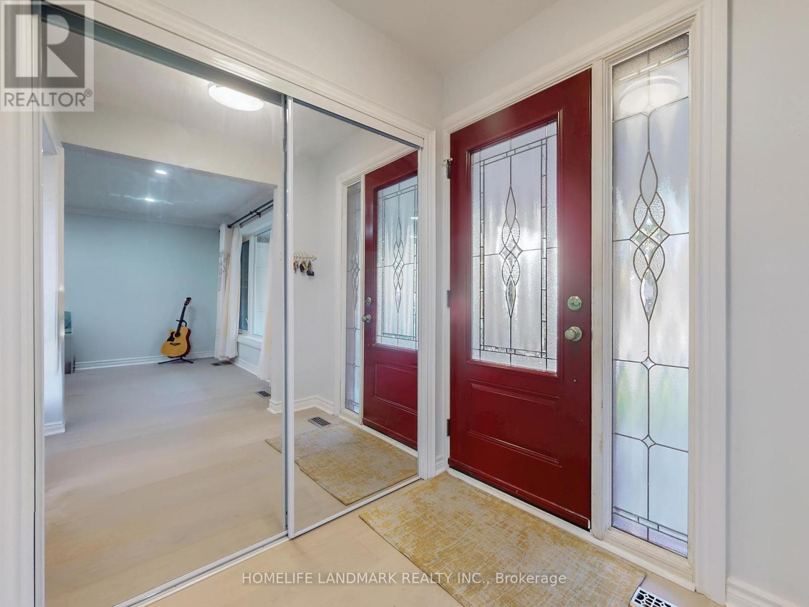 41 Goodview Road, Toronto, Ontario  M2J 2K7 - Photo 27 - C12439246