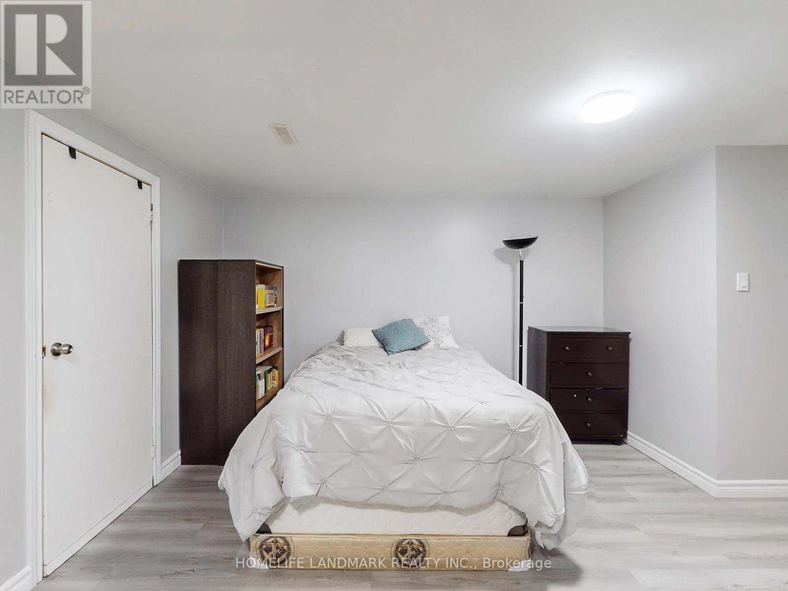 41 Goodview Road, Toronto, Ontario  M2J 2K7 - Photo 42 - C12439246