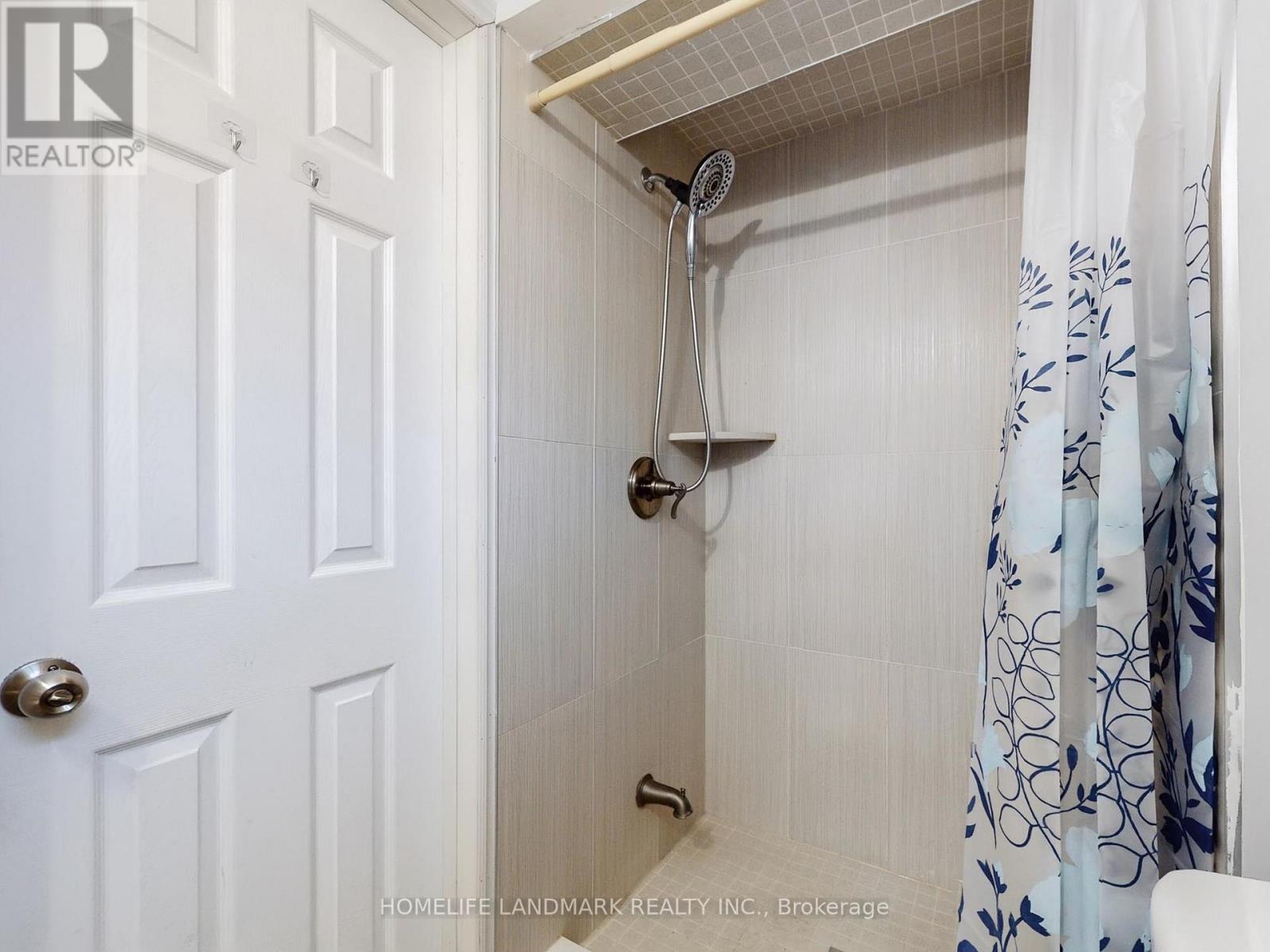 41 Goodview Road, Toronto, Ontario  M2J 2K7 - Photo 45 - C12439246