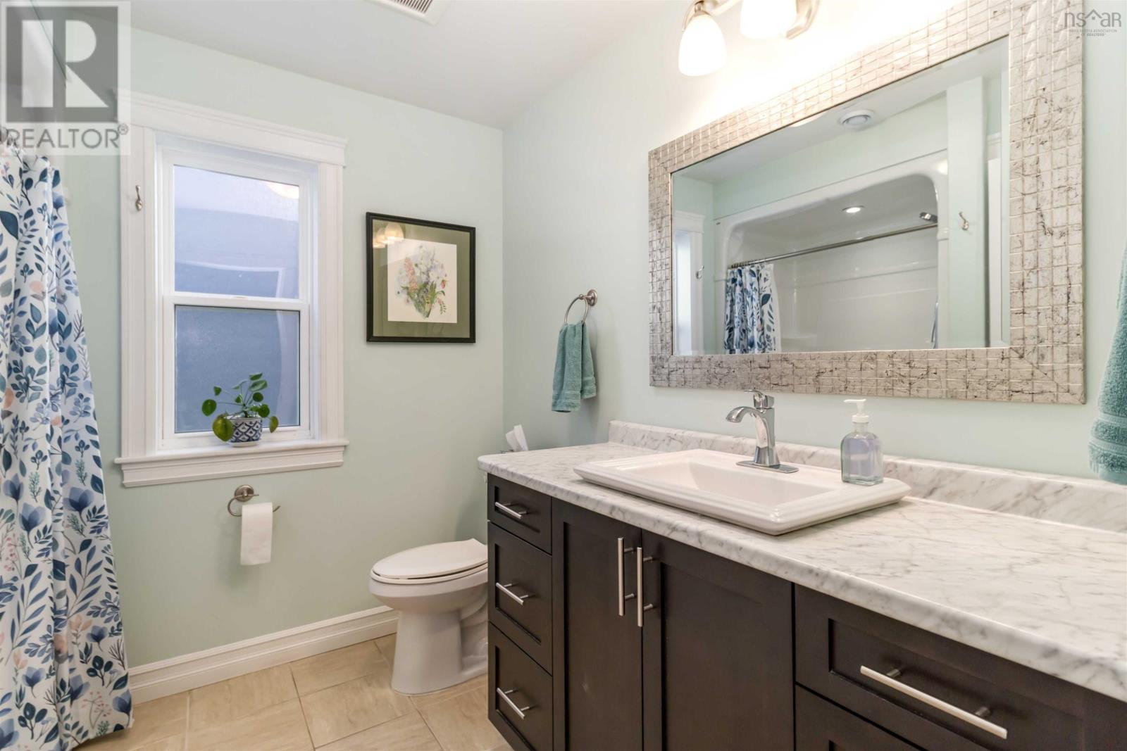 507 Glen Allan Drive, Bridgewater, Nova Scotia  B4V 0A8 - Photo 17 - 202523718