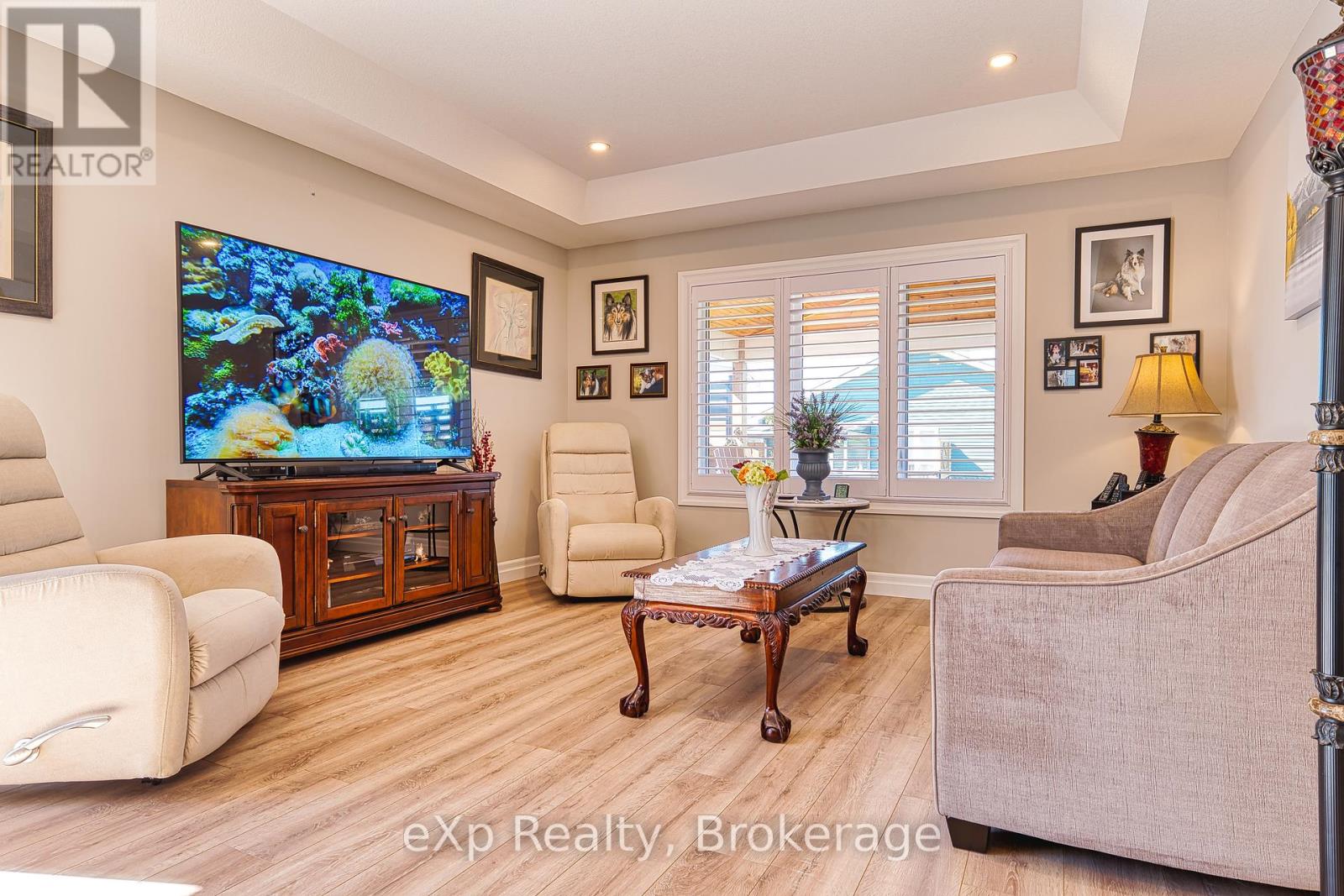 85 Huron Heights Drive, Ashfield-Colborne-Wawanosh, Ontario  N7A 0C1 - Photo 9 - X12437915