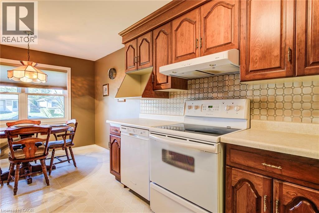 53 Belwood Crescent, Kitchener, Ontario  N2C 1Z4 - Photo 12 - 40774534