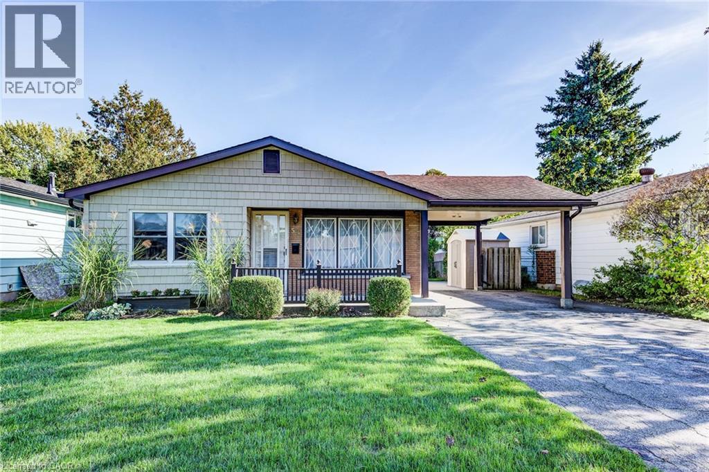 53 Belwood Crescent, Kitchener, Ontario  N2C 1Z4 - Photo 2 - 40774534