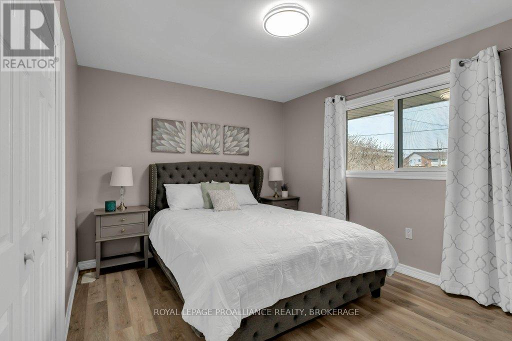 50 Princeton Place, Loyalist, Ontario  K7N 1E6 - Photo 16 - X12439290
