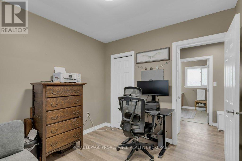 50 Princeton Place, Loyalist, Ontario  K7N 1E6 - Photo 24 - X12439290