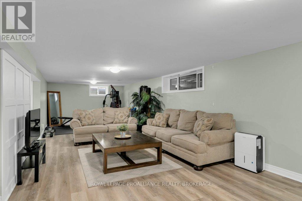 50 Princeton Place, Loyalist, Ontario  K7N 1E6 - Photo 27 - X12439290