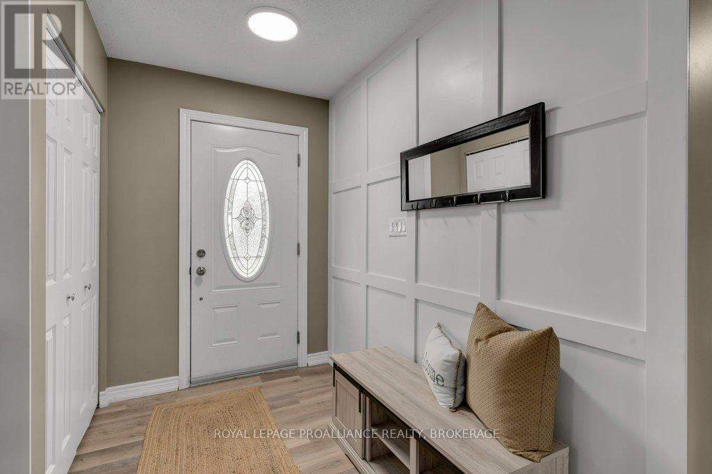 50 Princeton Place, Loyalist, Ontario  K7N 1E6 - Photo 3 - X12439290