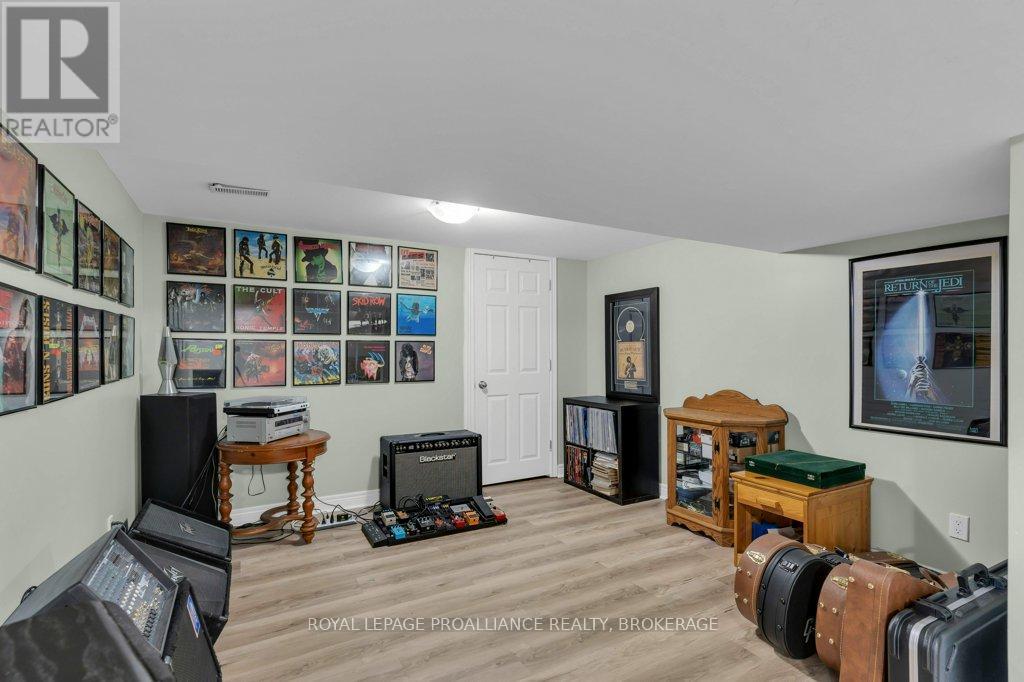 50 Princeton Place, Loyalist, Ontario  K7N 1E6 - Photo 30 - X12439290