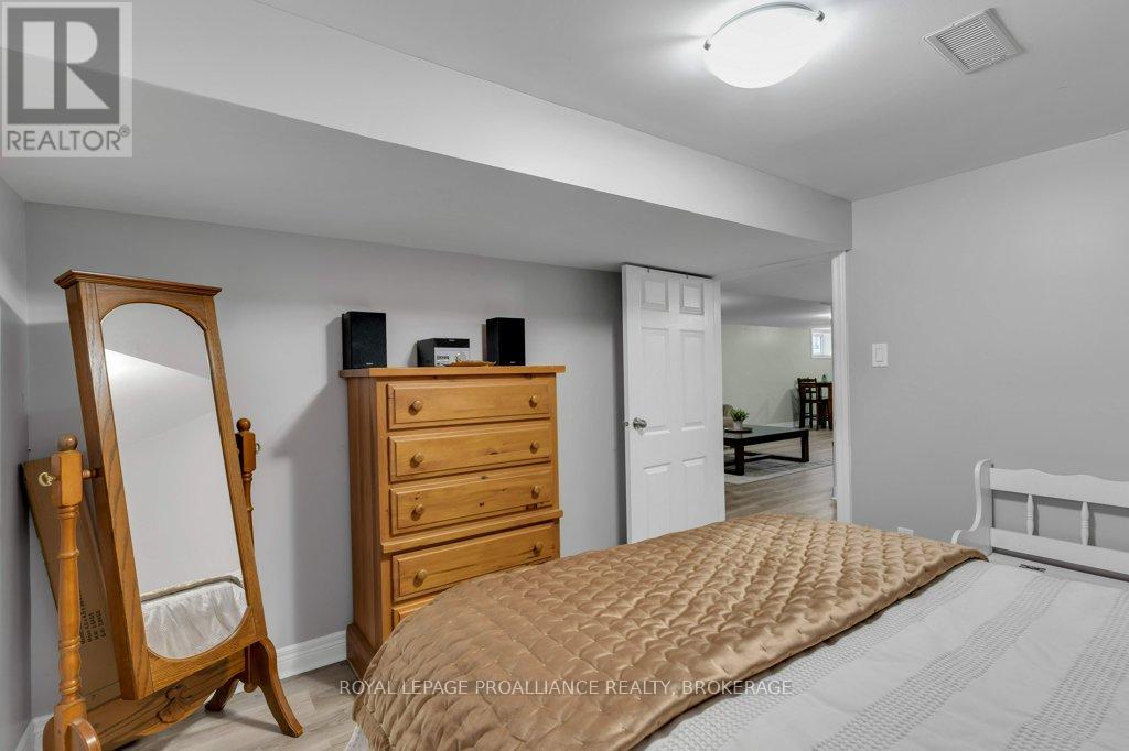 50 Princeton Place, Loyalist, Ontario  K7N 1E6 - Photo 35 - X12439290