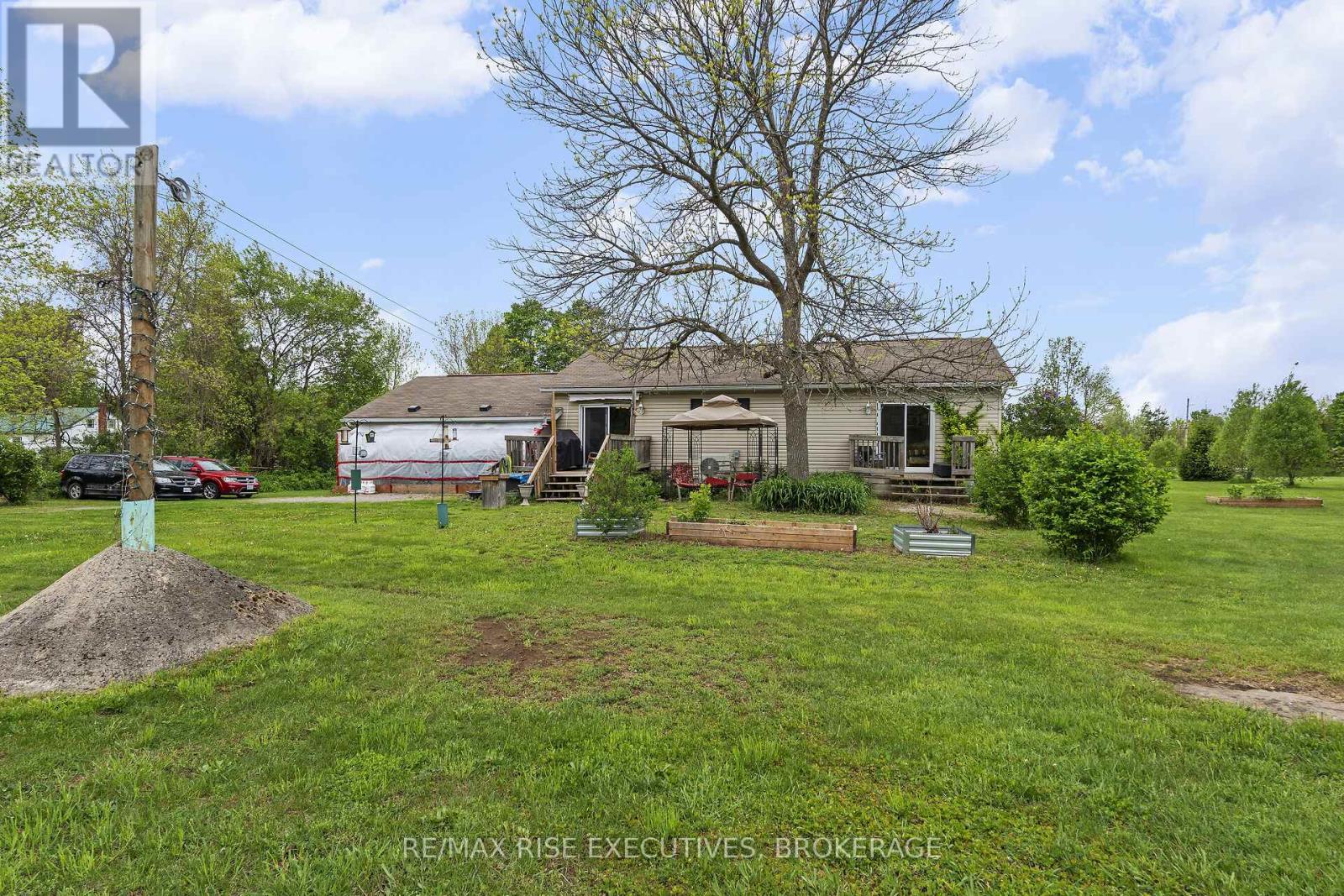 2329 Harlem Road, Rideau Lakes, Ontario  K0G 1V0 - Photo 28 - X12439357