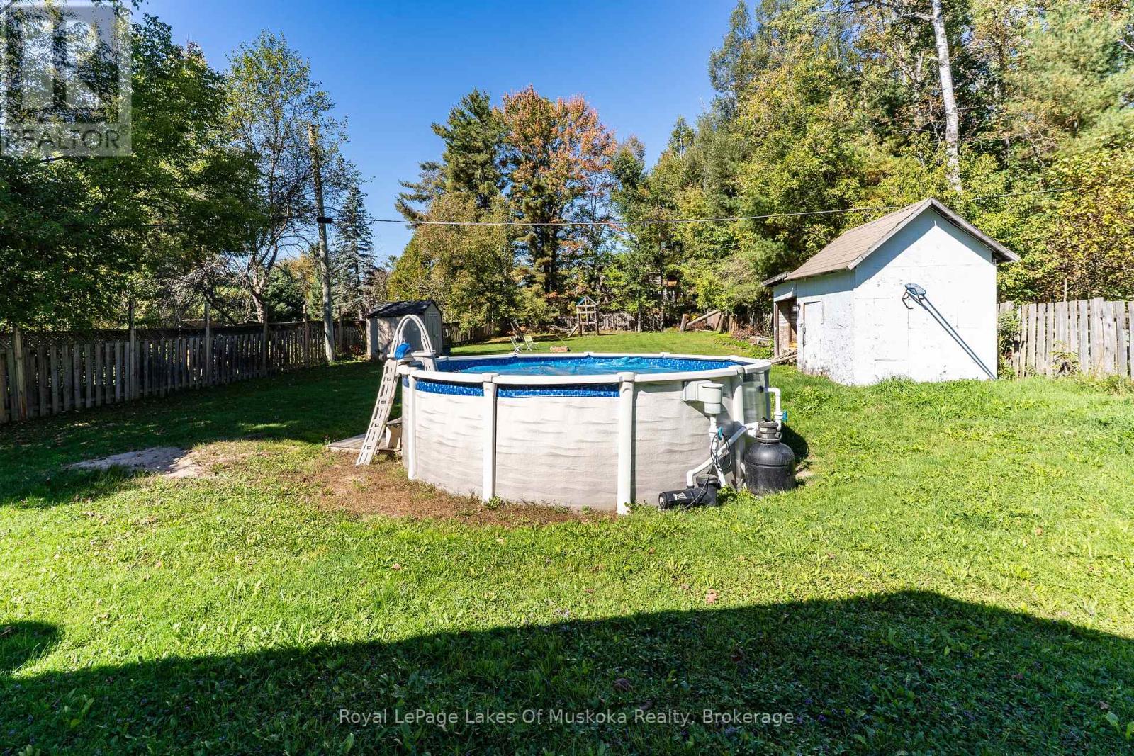 111 Alice Street, Bracebridge, Ontario  P1L 1J5 - Photo 21 - X12439300