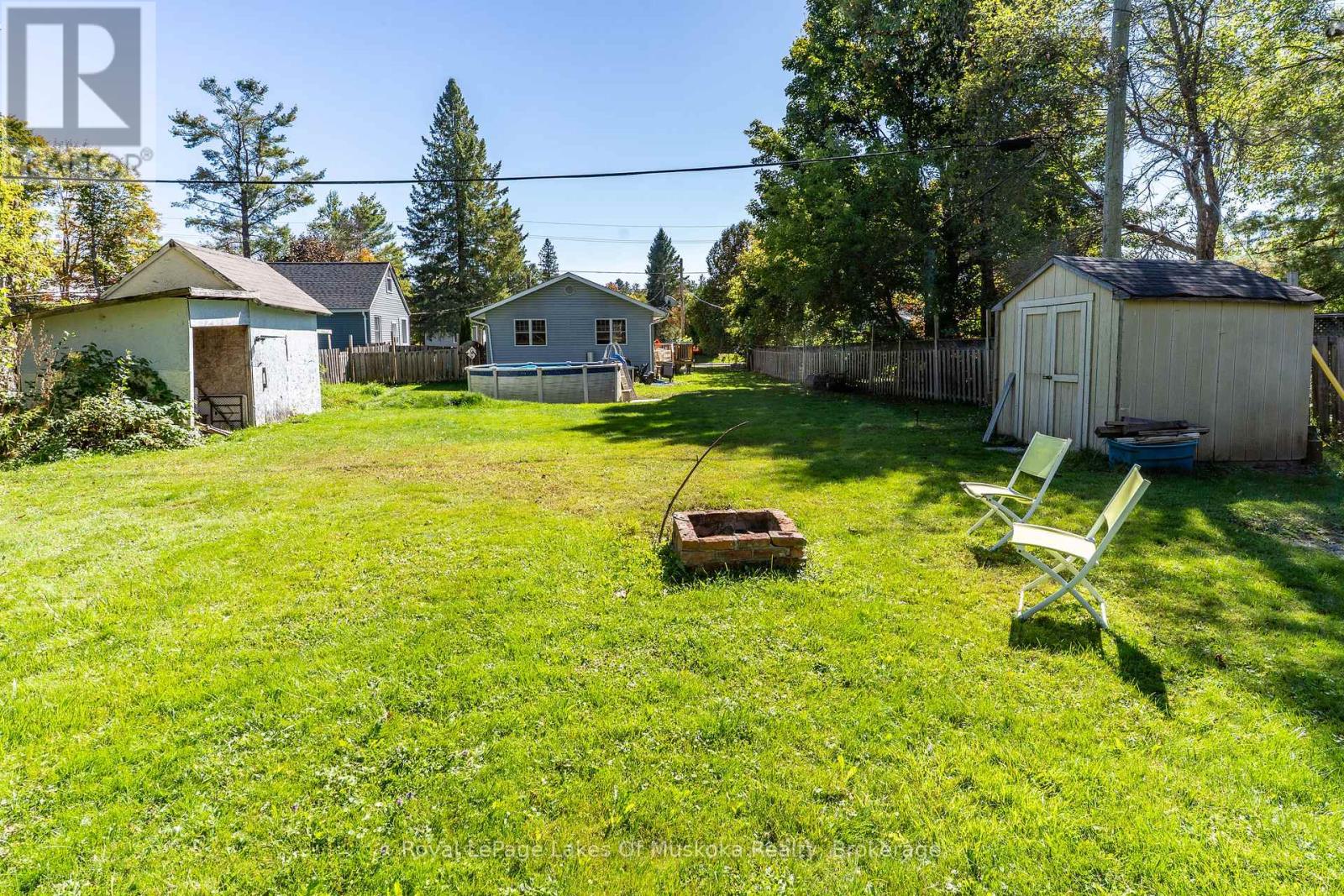 111 Alice Street, Bracebridge, Ontario  P1L 1J5 - Photo 23 - X12439300