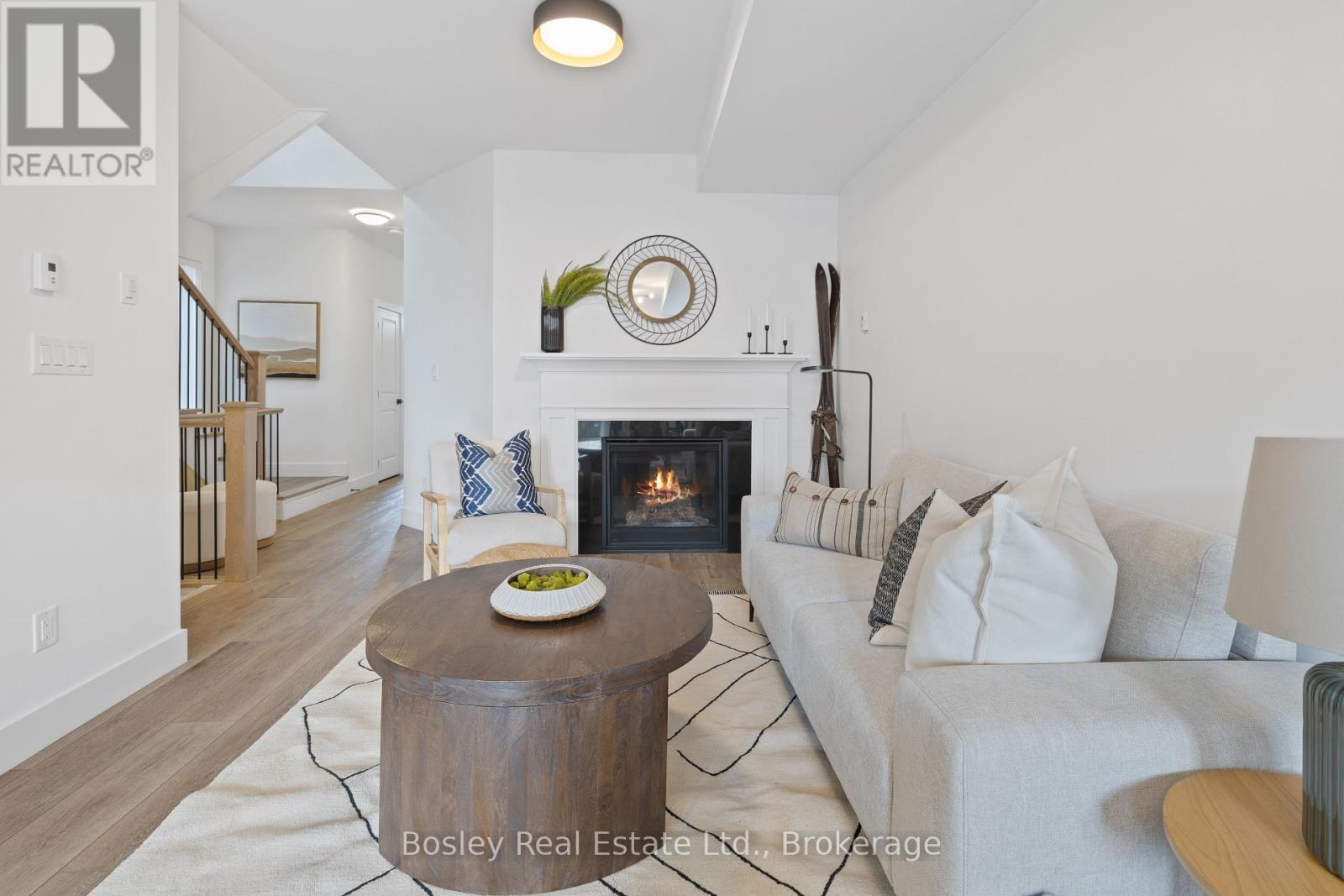 125 Courtland Street, Blue Mountains, Ontario  L9Y 0R4 - Photo 11 - X12439321