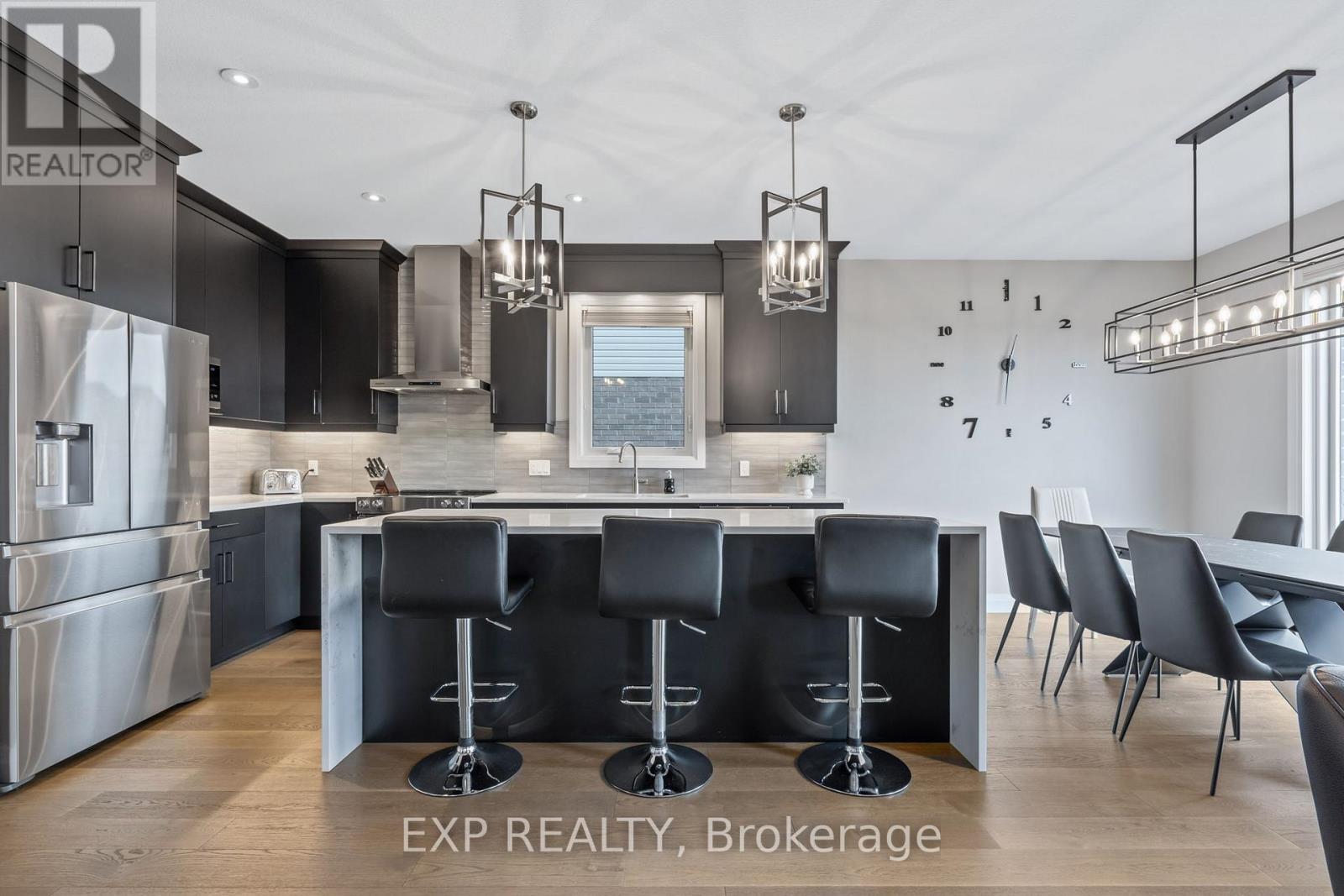 29 Locky Lane, Middlesex Centre, Ontario  N0L 1R0 - Photo 14 - X12439294