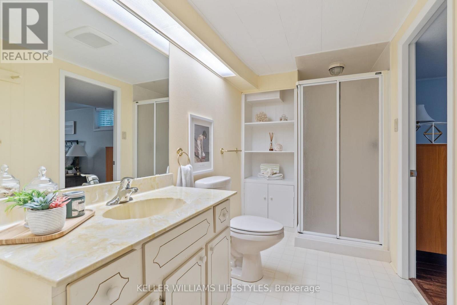 1618 Stoneybrook Crescent, London North, Ontario  N5X 1E2 - Photo 35 - X12439315