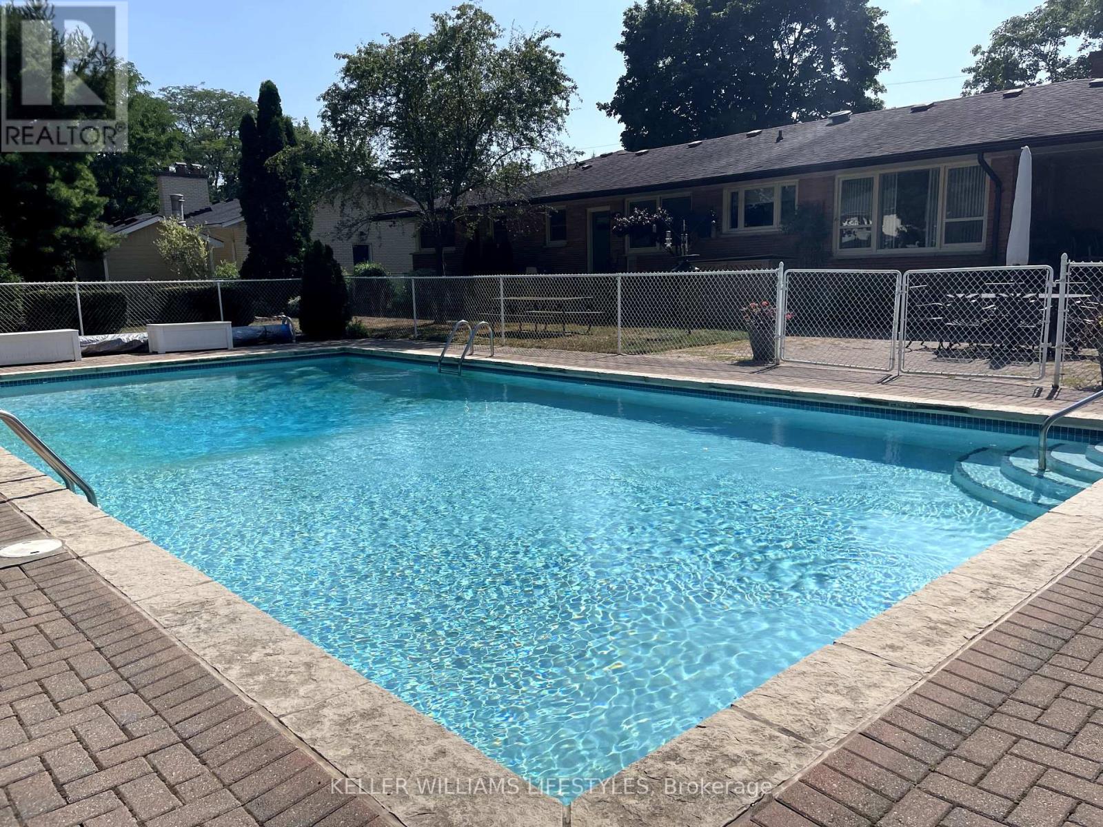 1618 Stoneybrook Crescent, London North, Ontario  N5X 1E2 - Photo 42 - X12439315