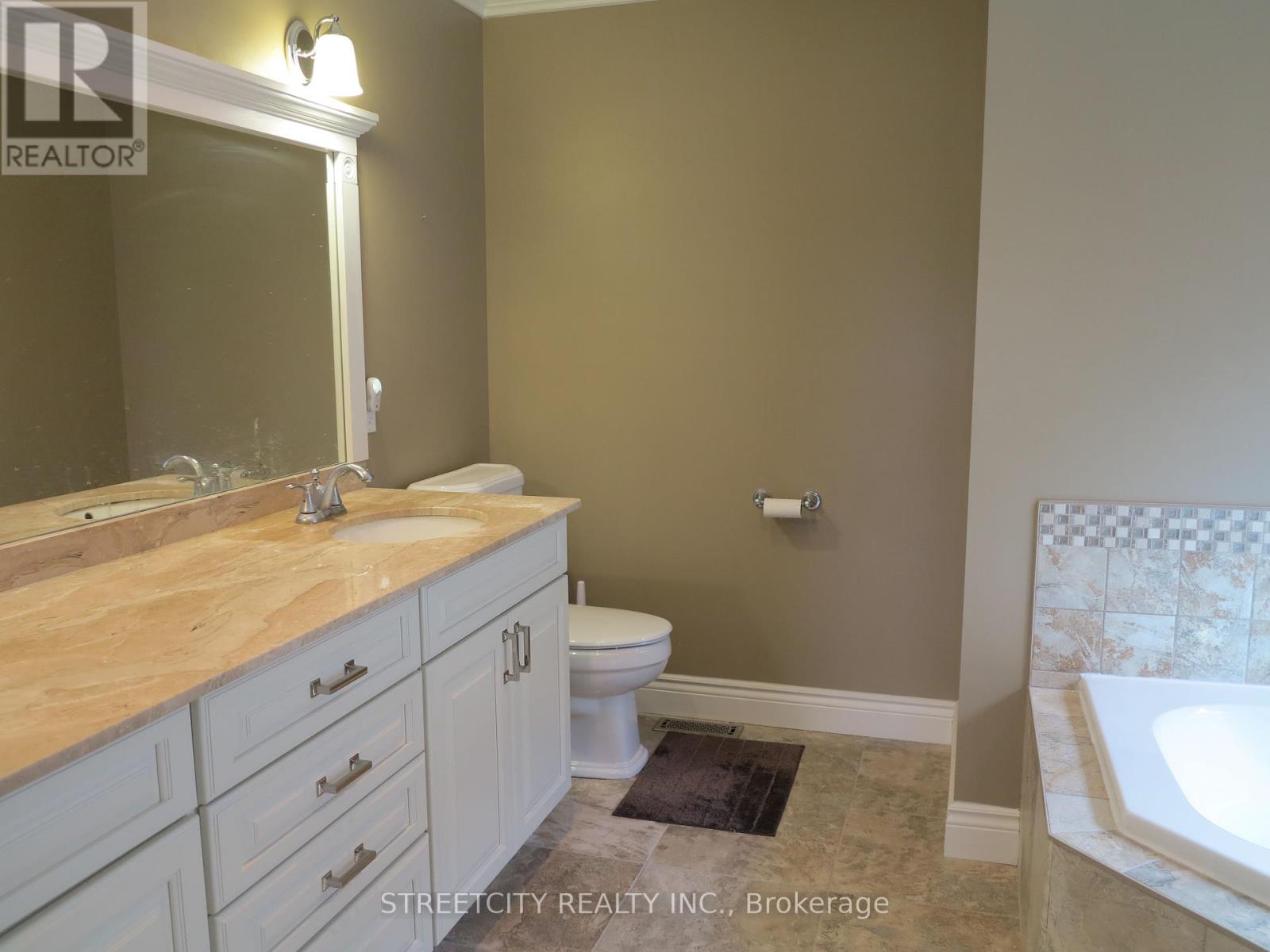 1939 Ballymote Avenue, London North, Ontario  N5X 0J6 - Photo 15 - X12439354