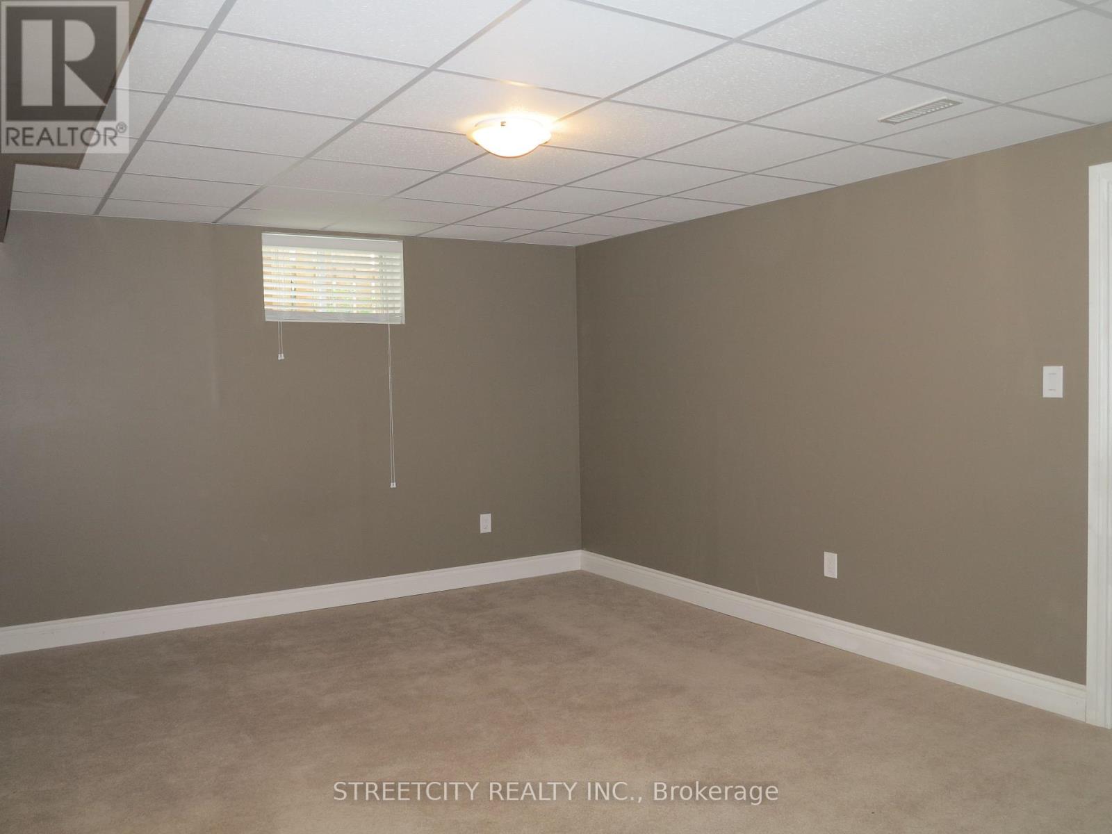 1939 Ballymote Avenue, London North, Ontario  N5X 0J6 - Photo 26 - X12439354