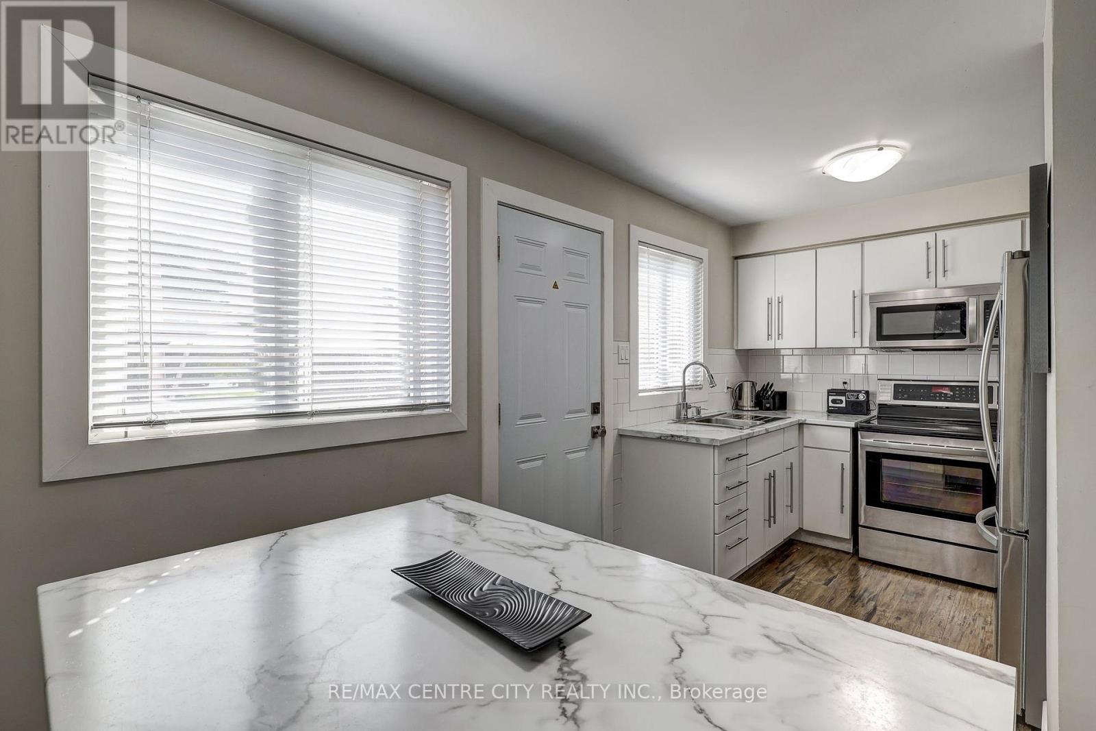 5 - 1443 Huron Street, London East, Ontario  N5V 2E6 - Photo 17 - X12439355