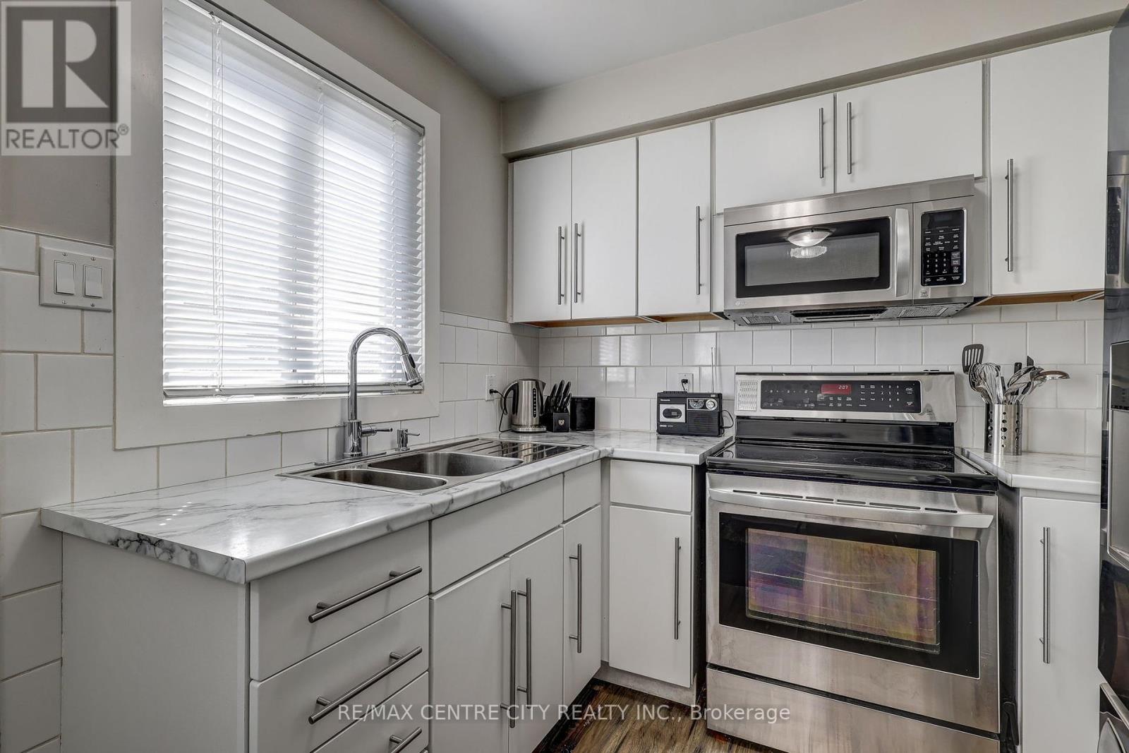 5 - 1443 Huron Street, London East, Ontario  N5V 2E6 - Photo 19 - X12439355