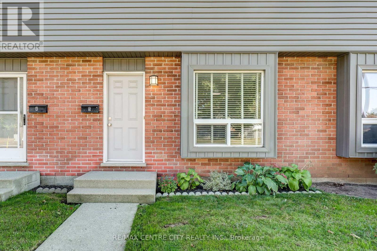 5 - 1443 Huron Street, London East, Ontario  N5V 2E6 - Photo 3 - X12439355