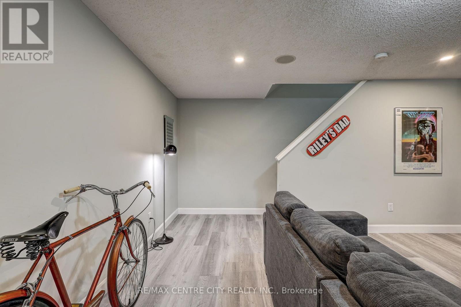 5 - 1443 Huron Street, London East, Ontario  N5V 2E6 - Photo 32 - X12439355