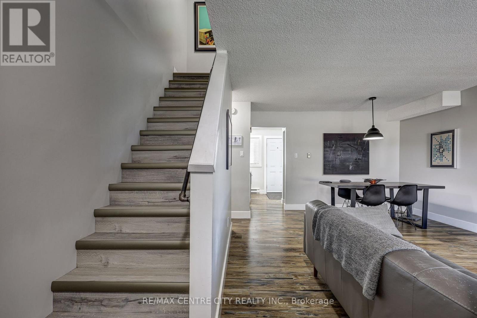 5 - 1443 Huron Street, London East, Ontario  N5V 2E6 - Photo 4 - X12439355