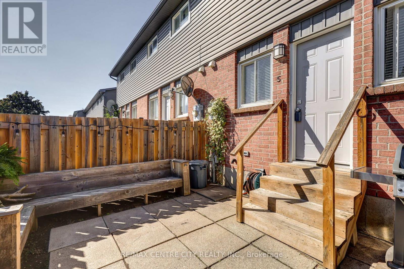5 - 1443 Huron Street, London East, Ontario  N5V 2E6 - Photo 40 - X12439355