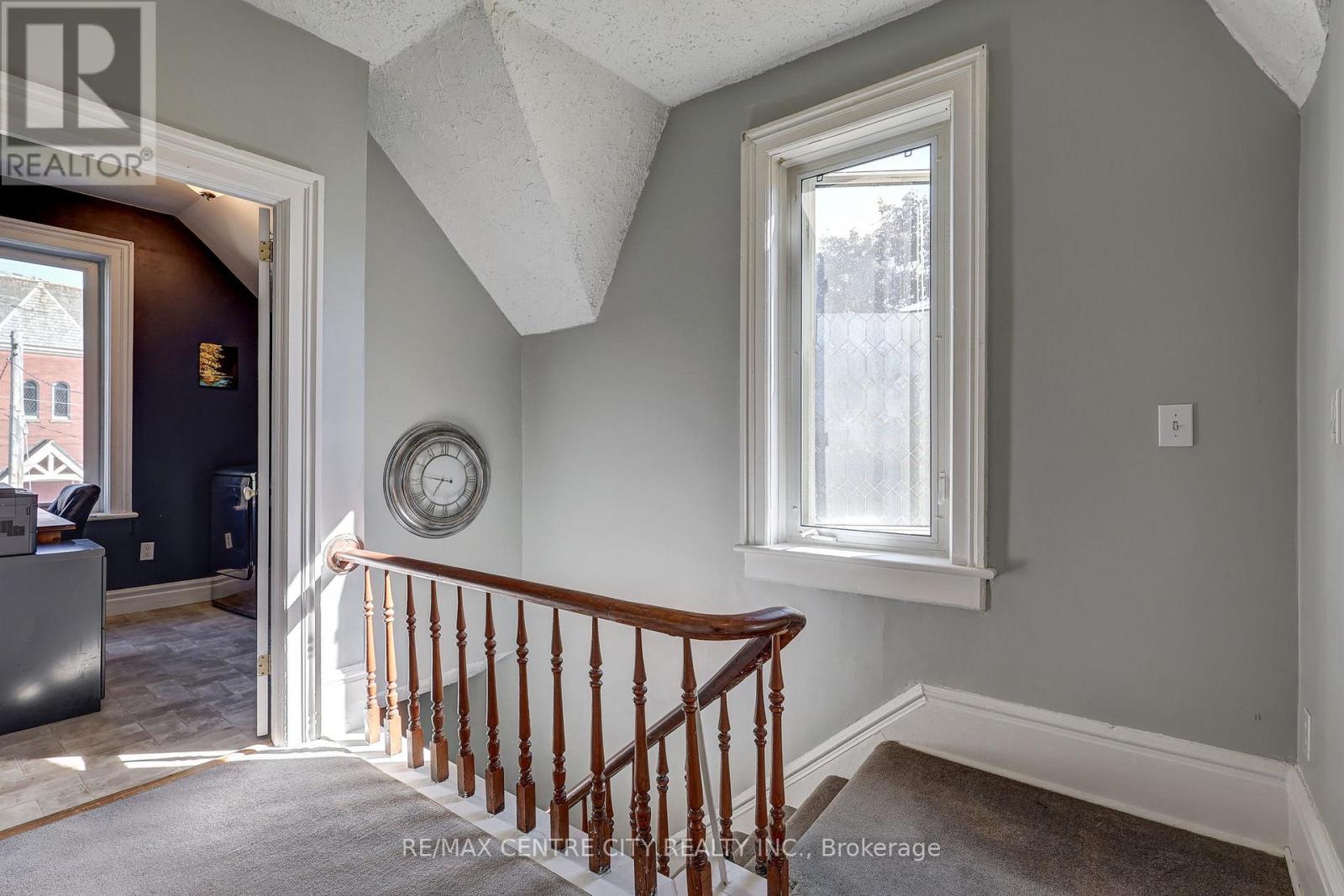 134 Wellington Street, St. Thomas, Ontario  N5R 2R6 - Photo 28 - X12439356