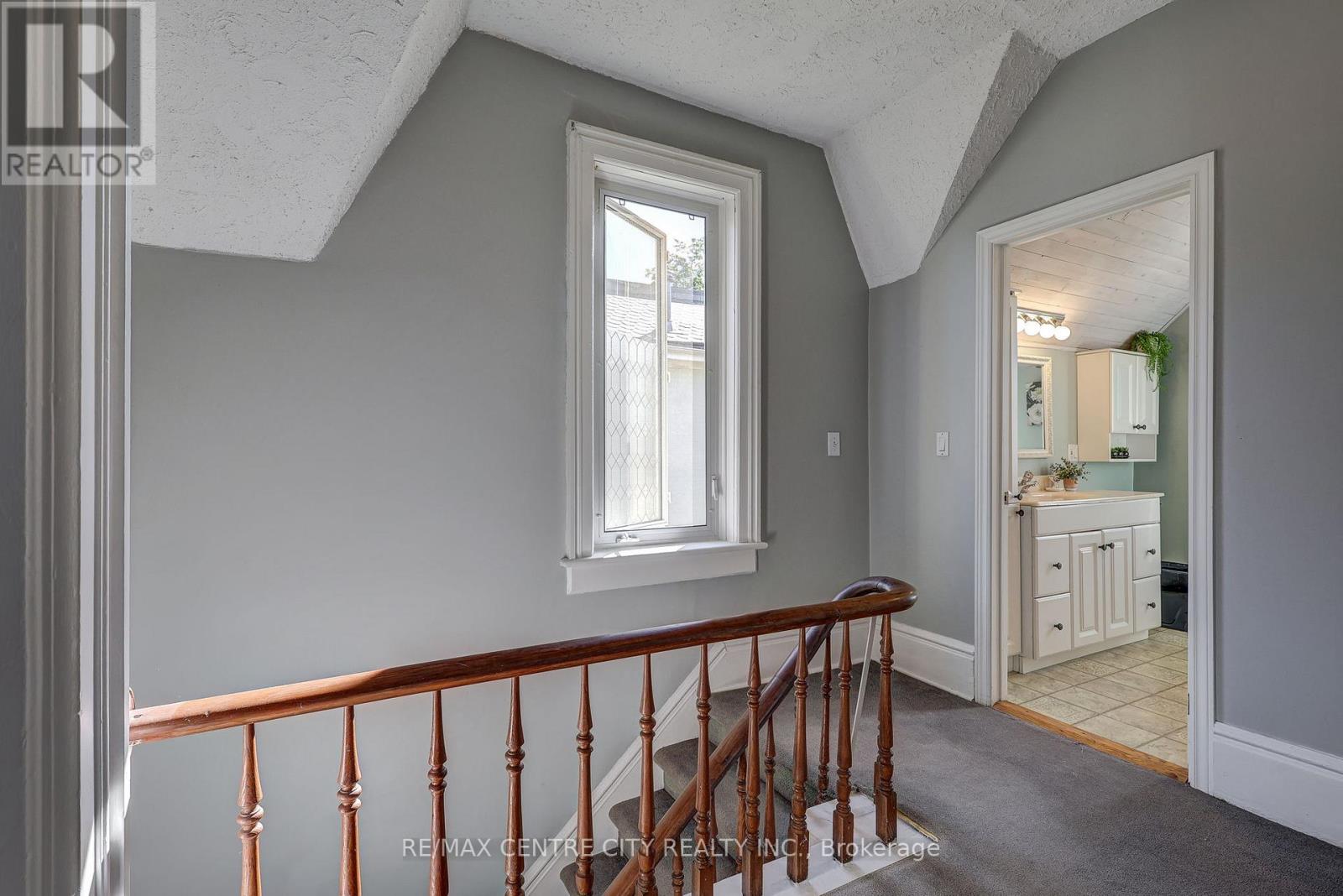 134 Wellington Street, St. Thomas, Ontario  N5R 2R6 - Photo 30 - X12439356