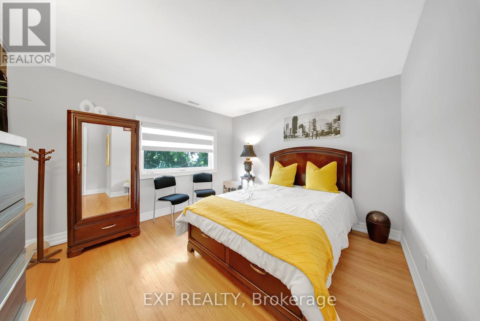 3620 Ponytrail Drive, Mississauga, Ontario  L4X 1W4 - Photo 23 - W12439244