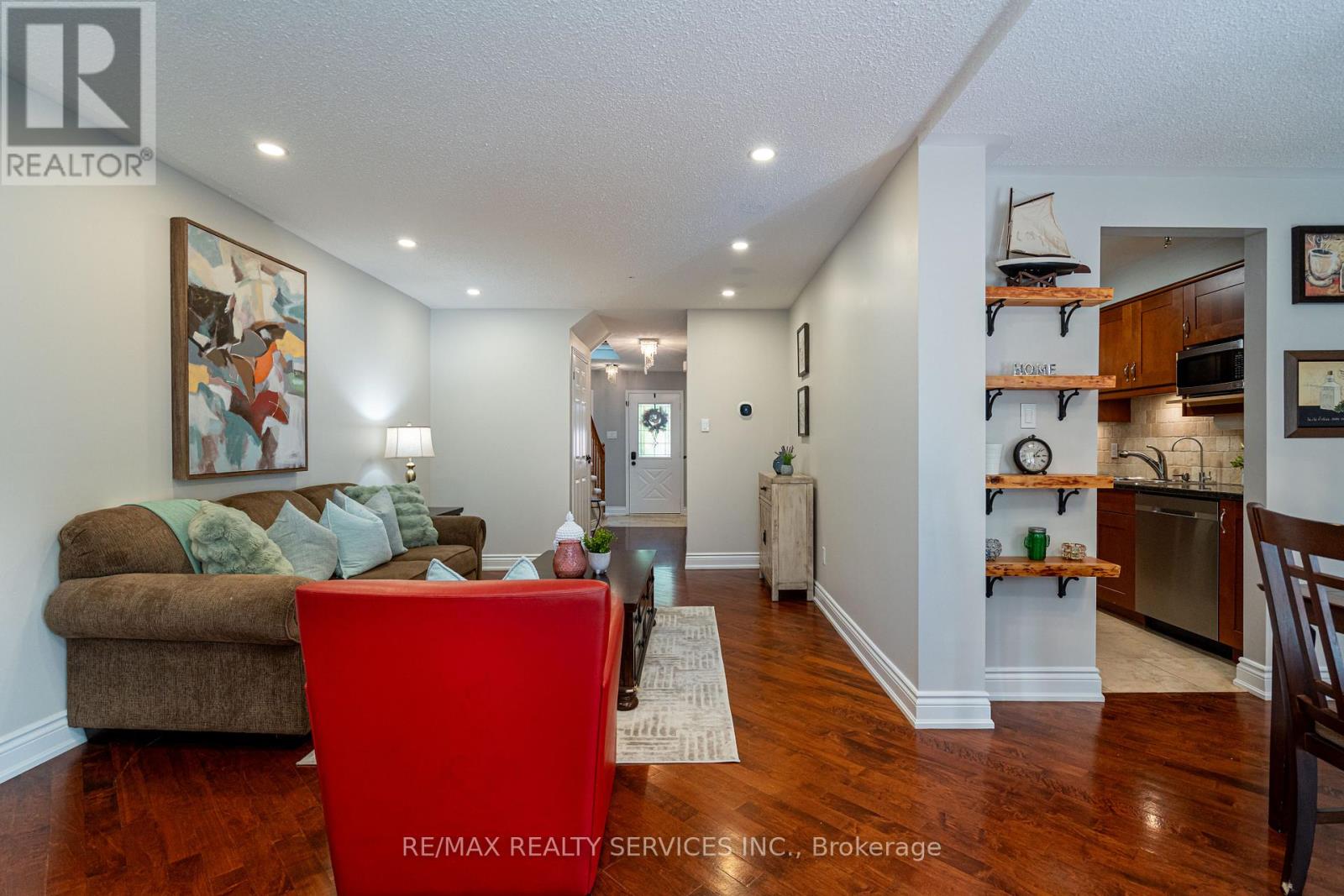 1160 Mccraney Street E, Oakville, Ontario  L6H 4S4 - Photo 12 - W12439261