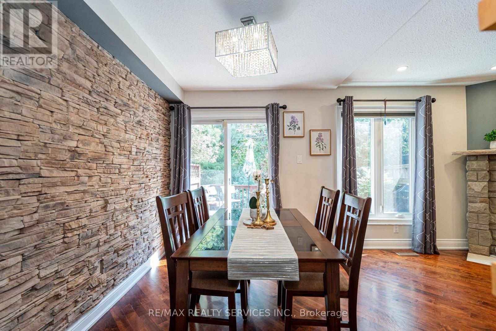1160 Mccraney Street E, Oakville, Ontario  L6H 4S4 - Photo 14 - W12439261