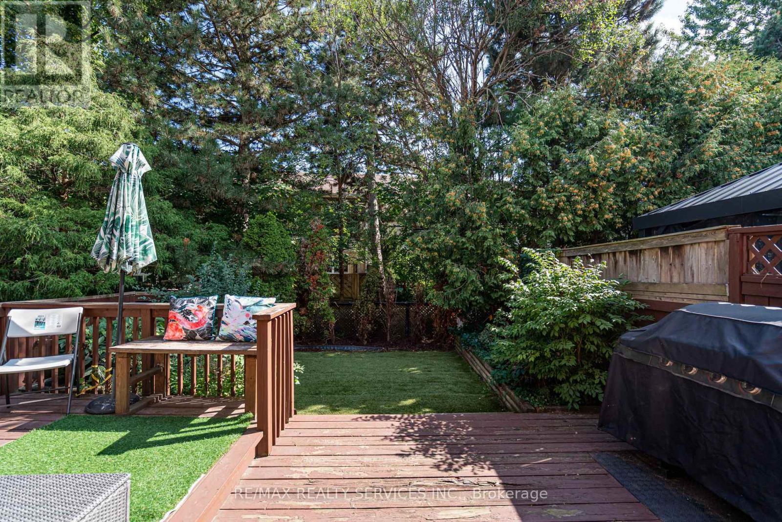1160 Mccraney Street E, Oakville, Ontario  L6H 4S4 - Photo 47 - W12439261
