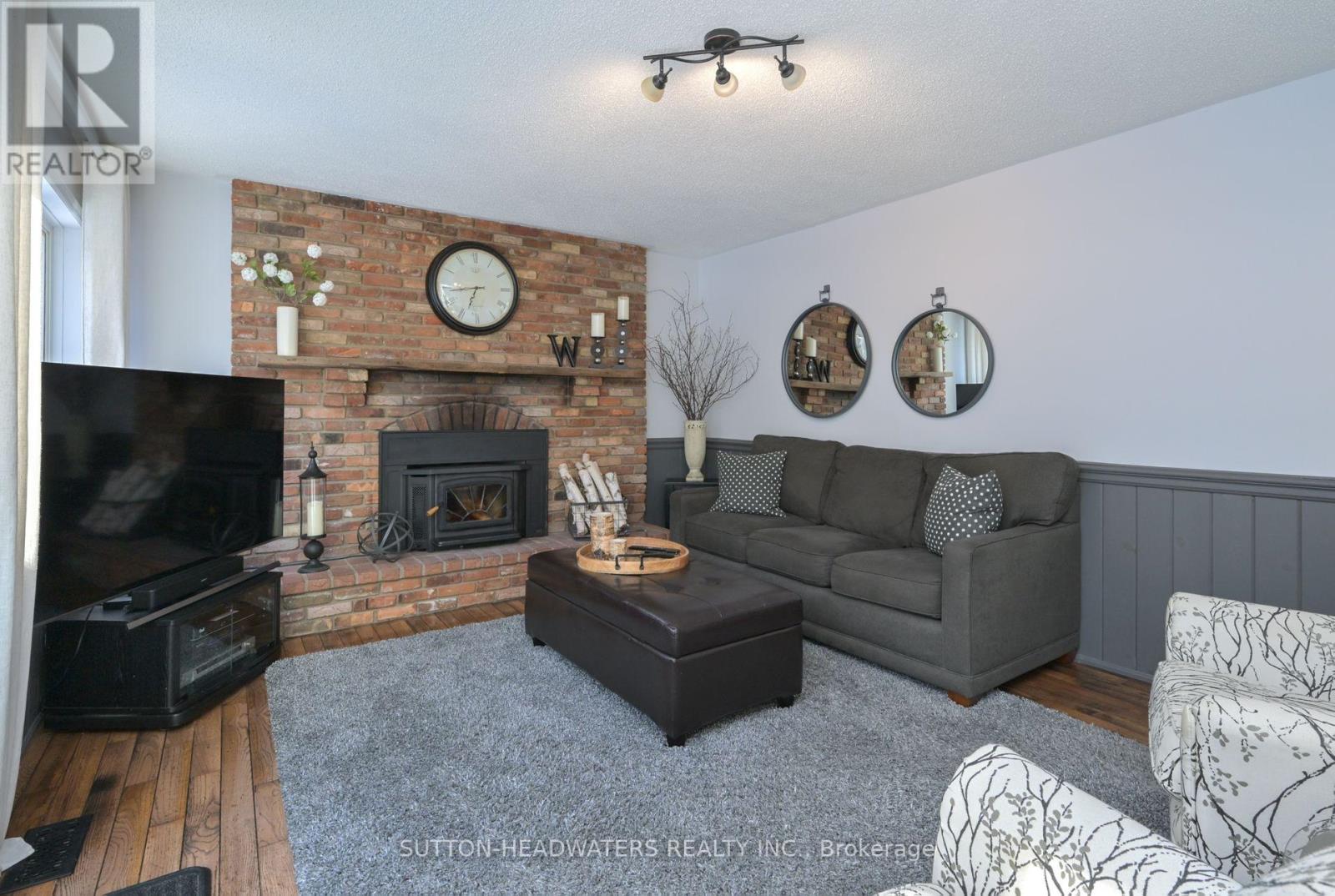 563 River Road, Caledon, Ontario  L7K 0E5 - Photo 12 - W12439266