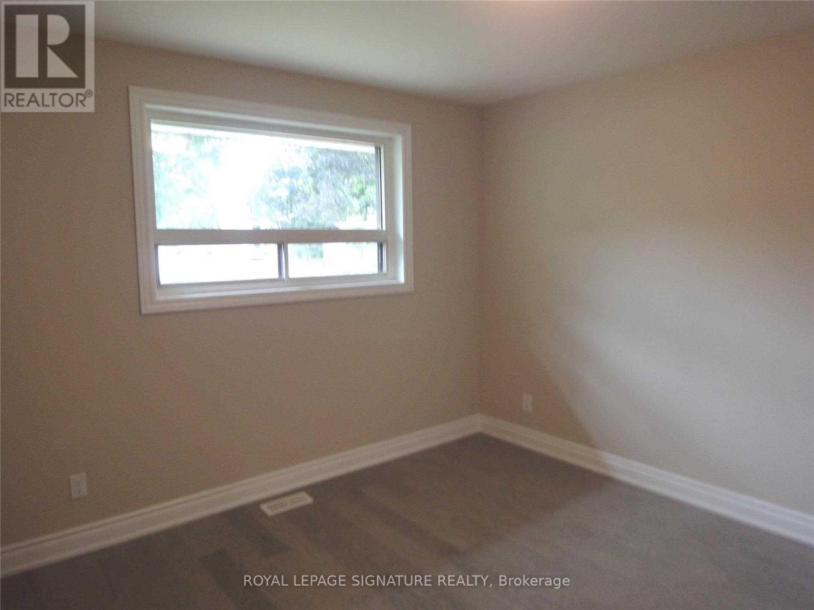 2157 Wiseman Court, Mississauga, Ontario  L5J 1P3 - Photo 10 - W12439268