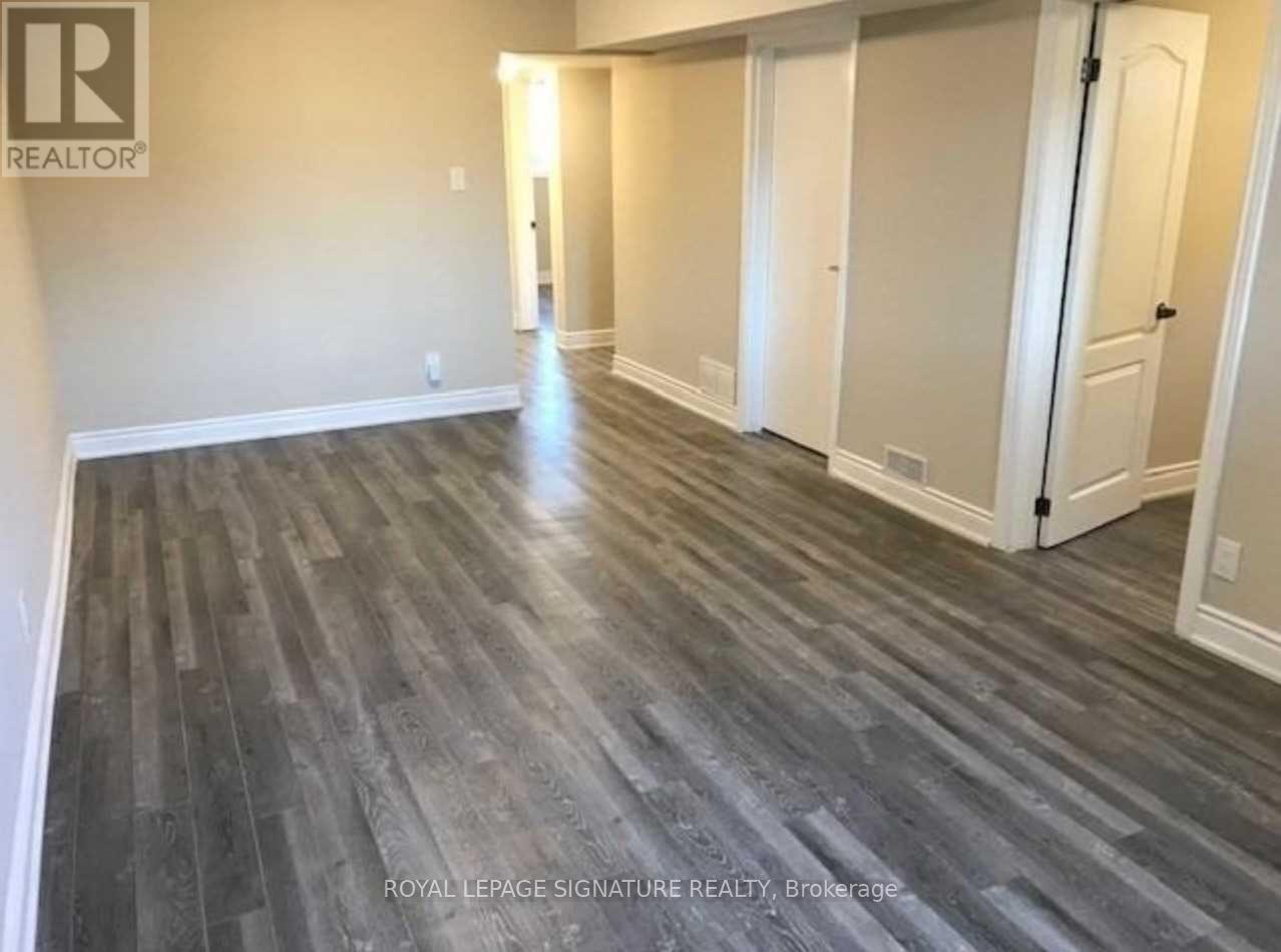 2157 Wiseman Court, Mississauga, Ontario  L5J 1P3 - Photo 15 - W12439268