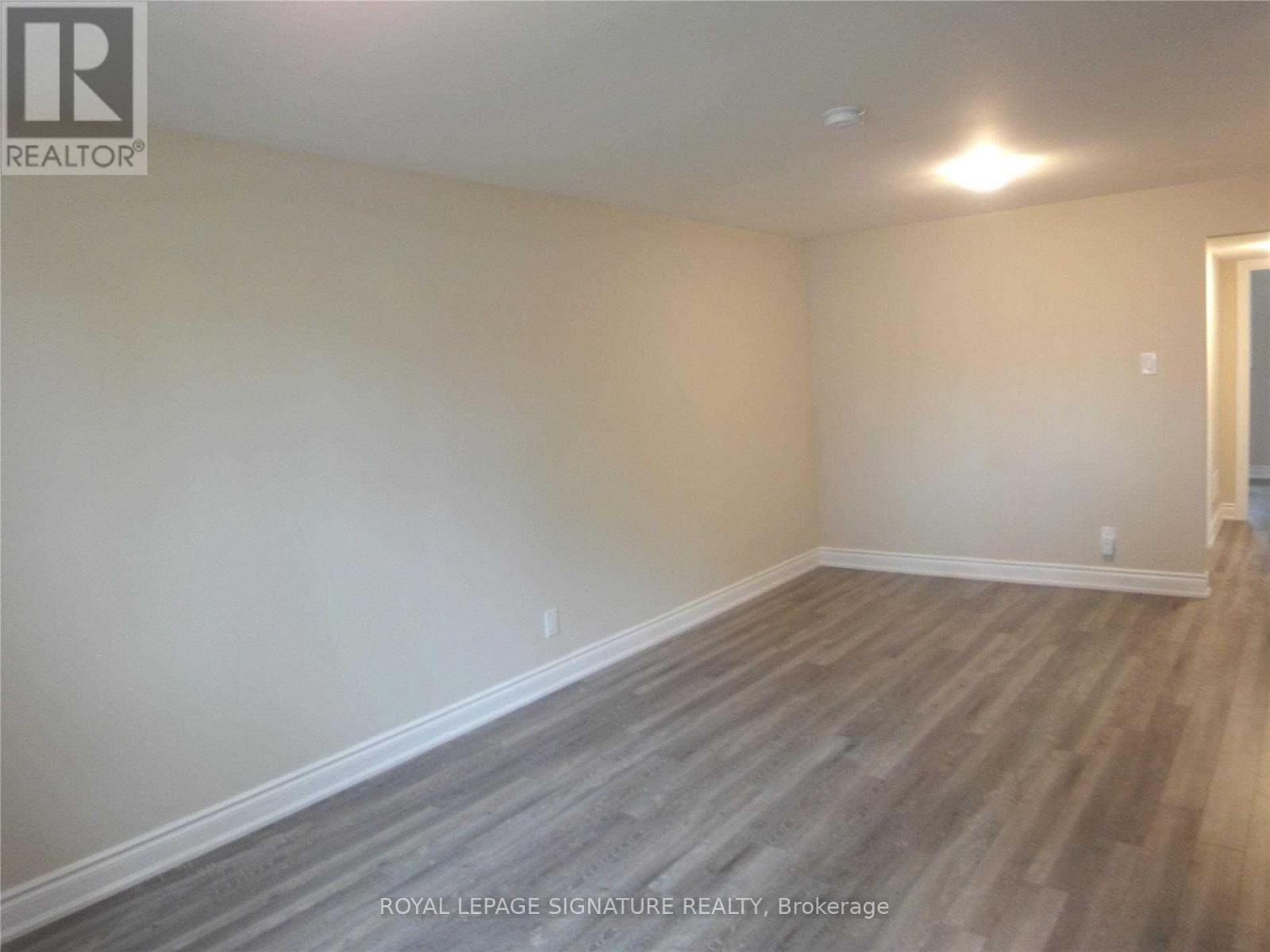 2157 Wiseman Court, Mississauga, Ontario  L5J 1P3 - Photo 16 - W12439268