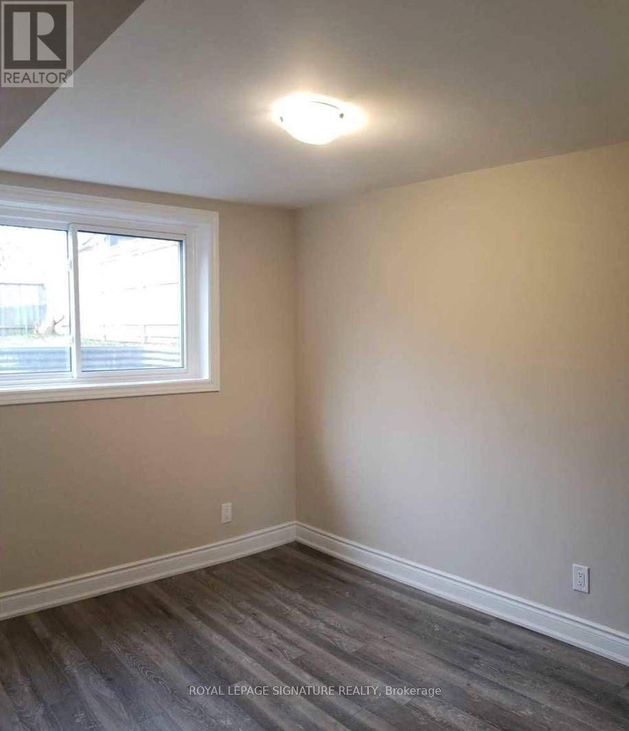 2157 Wiseman Court, Mississauga, Ontario  L5J 1P3 - Photo 17 - W12439268