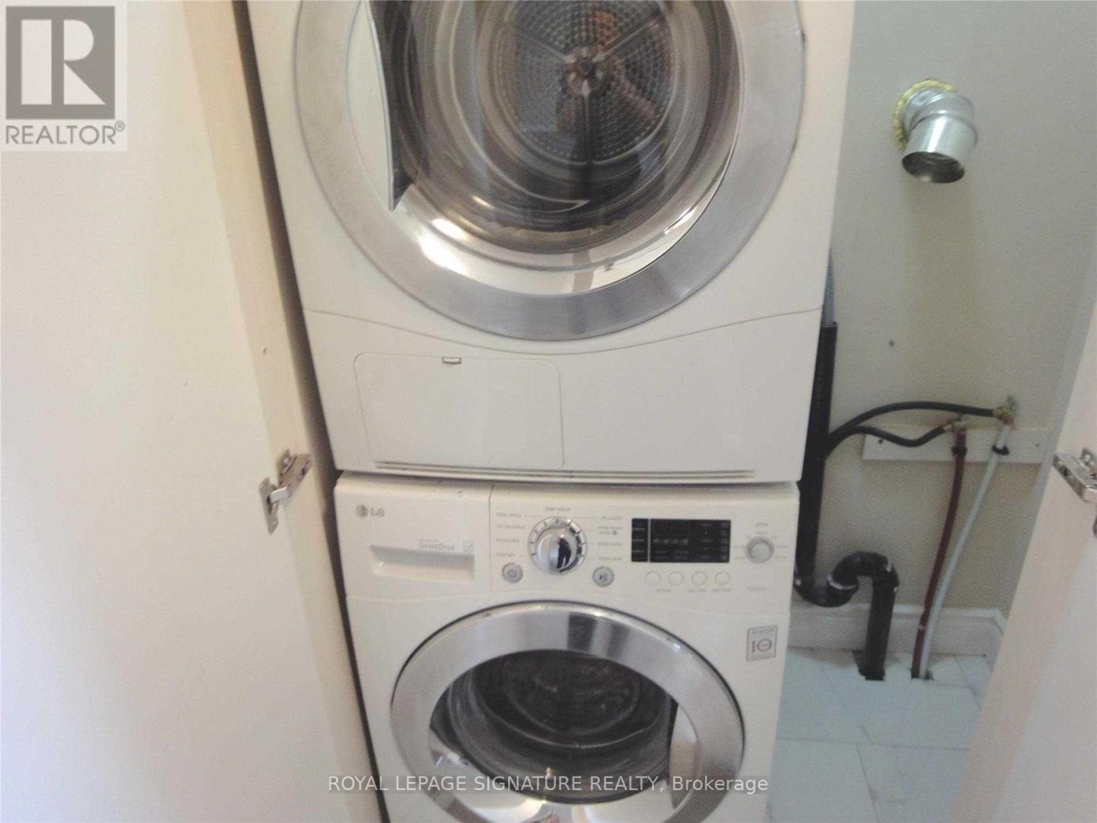2157 Wiseman Court, Mississauga, Ontario  L5J 1P3 - Photo 25 - W12439268