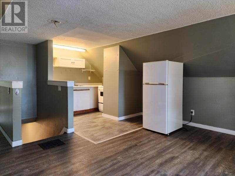 545 Oliver Rd, Thunder Bay, Ontario  P7B 2H2 - Photo 10 - TB253076