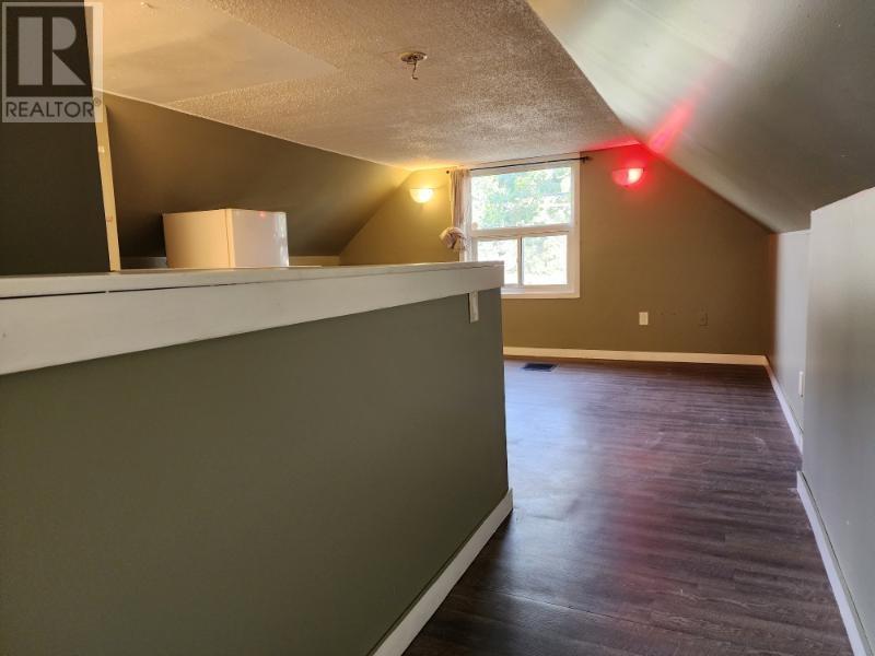 545 Oliver Rd, Thunder Bay, Ontario  P7B 2H2 - Photo 12 - TB253076