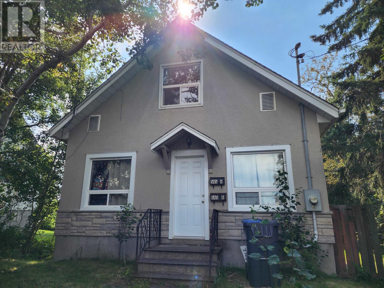 545 Oliver Rd, Thunder Bay, Ontario  P7B 2H2 - Photo 1 - TB253076
